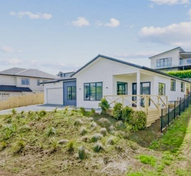 52 Hillpark Drive, Pokeno - Carousel 1