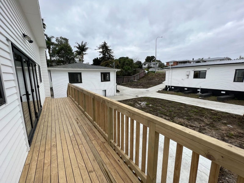 164A Edmonton Road, Te Atatū South, Auckland - Carousel 2