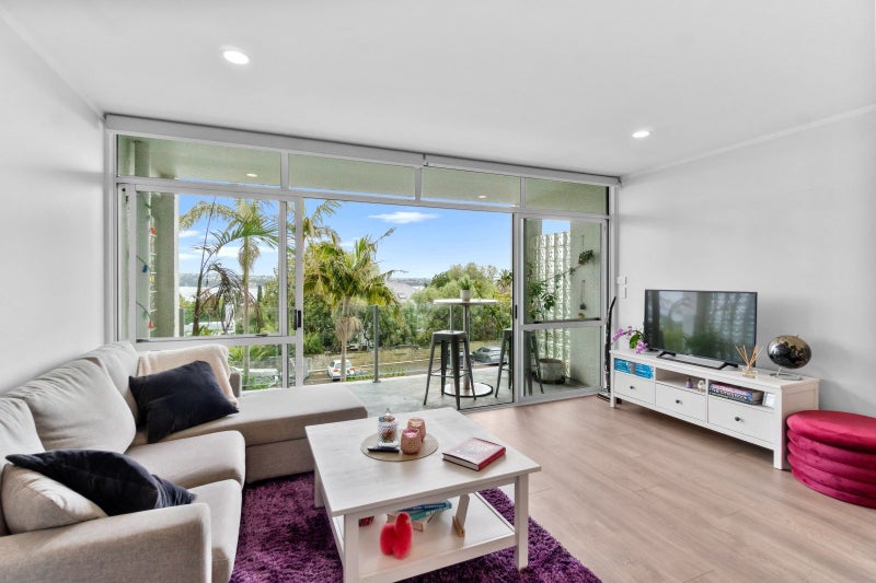 7/3 Hamilton Road, Herne Bay, Auckland - Carousel 2