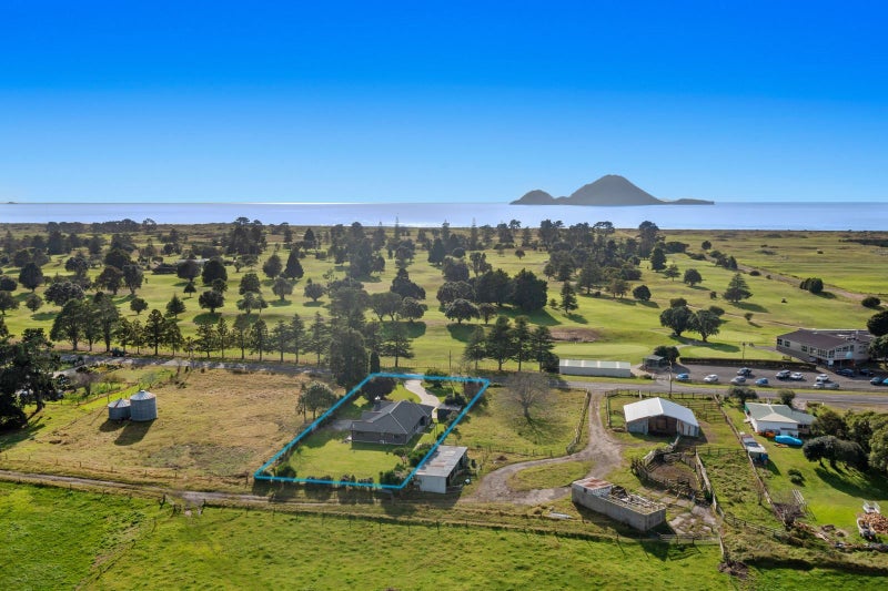 21 Aerodrome Road, Whakatane - Carousel 1