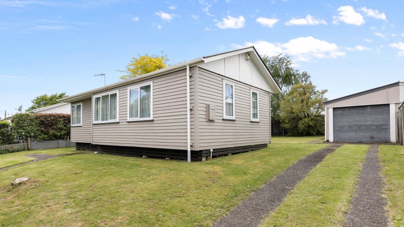 9 Te Takinga Street, Tūrangi - Carousel 1