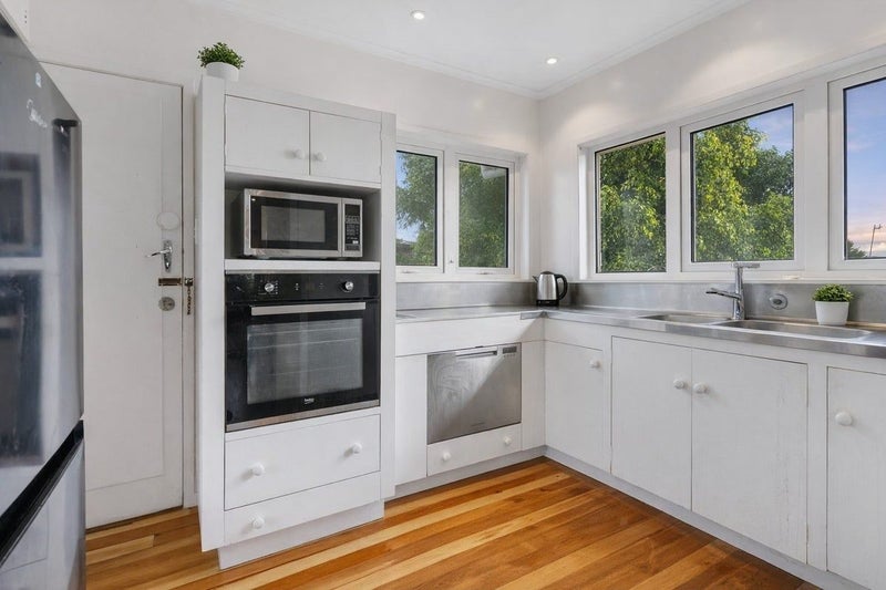 3/24 Taharoto Road, Takapuna, Auckland - Carousel 2