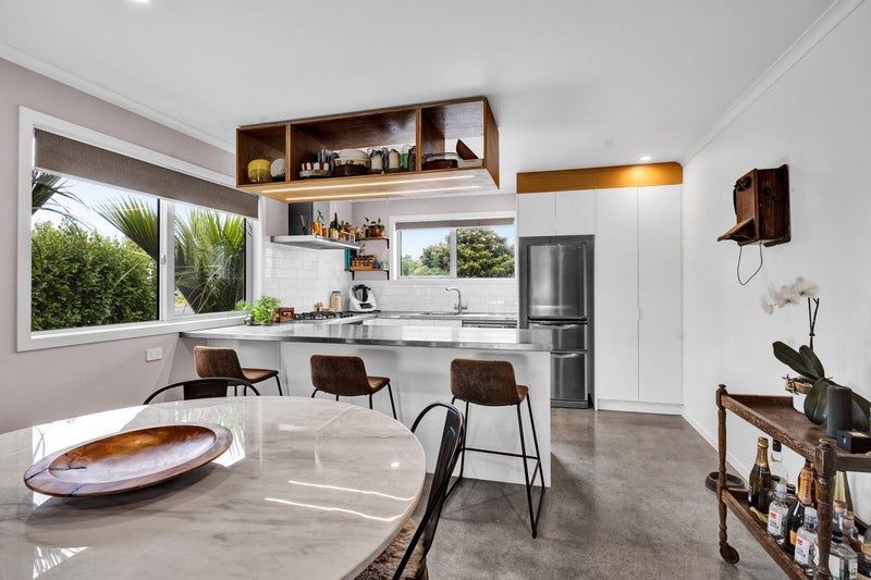 482E Carrington Road, Hurworth, New Plymouth - Carousel 2