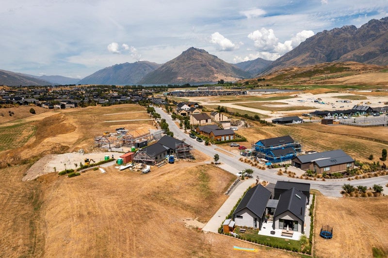 42 Cunninghams DR, Jacks Point, Queenstown - Carousel 2