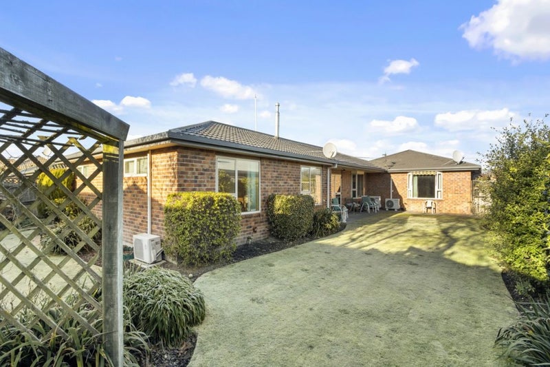 5 Thompsons Road, Belfast, Christchurch - Carousel 2