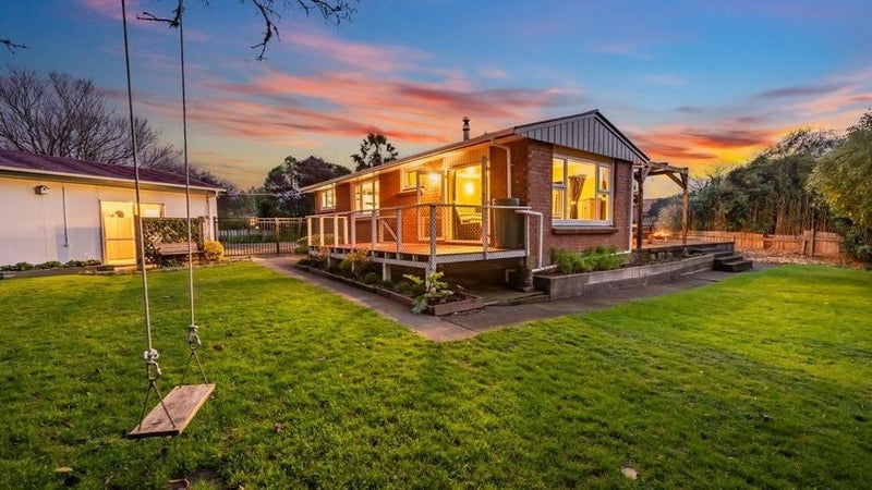 17B Clouston Park Road, Clouston Park, Upper Hutt - Carousel 1