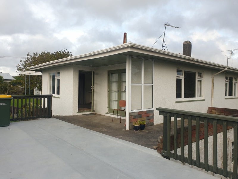 22A Baring Terrace, Strandon, New Plymouth - Carousel 2