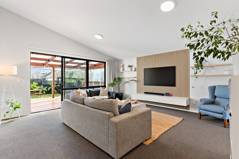 20E Merfield Street, Glen Innes, Auckland - Carousel 2