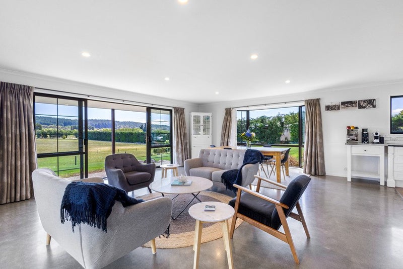 106 Davis Road, Rangiora - Carousel 2