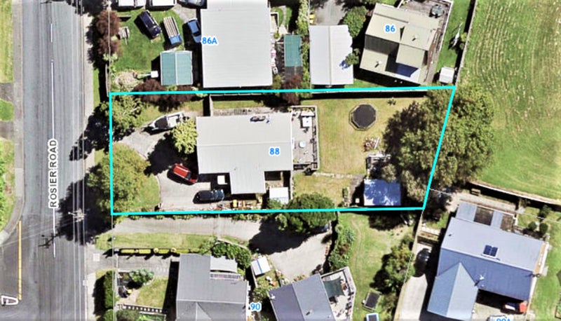 88 Rosier Road, Glen Eden, Auckland - Carousel 1