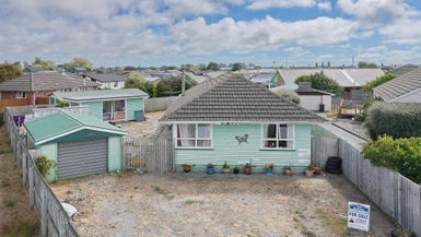 33 Ontario Place, Wainoni, Christchurch - Carousel 1