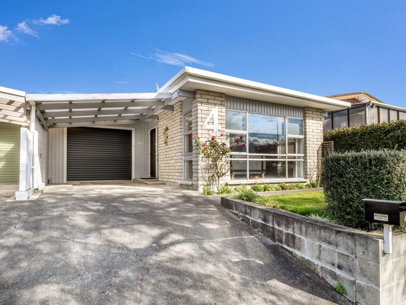 4 Langley Avenue, Milson, Palmerston North - Carousel 1