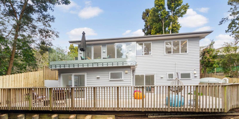 18A Beswick Place, Birkdale, Auckland - Carousel 1