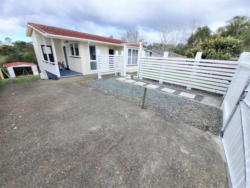53 Taurus Crescent, Beach Haven, Auckland - Carousel 1
