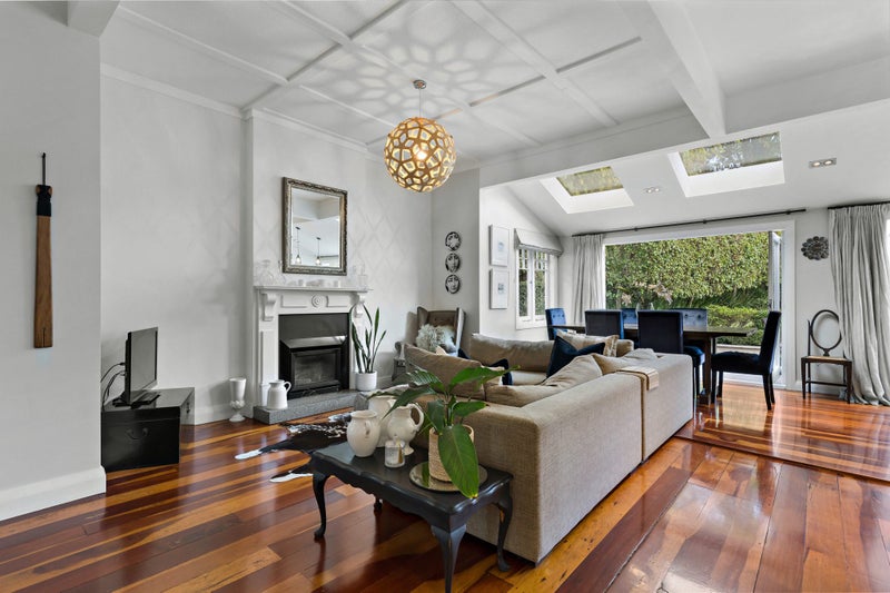 40 Springfield Road, Morningside, Auckland - Carousel 2