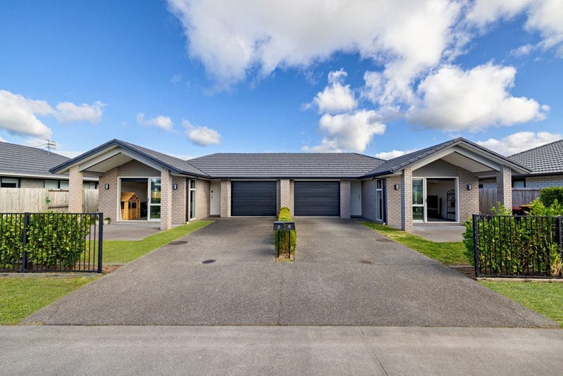 19 FONTANA STREET - Carousel 15