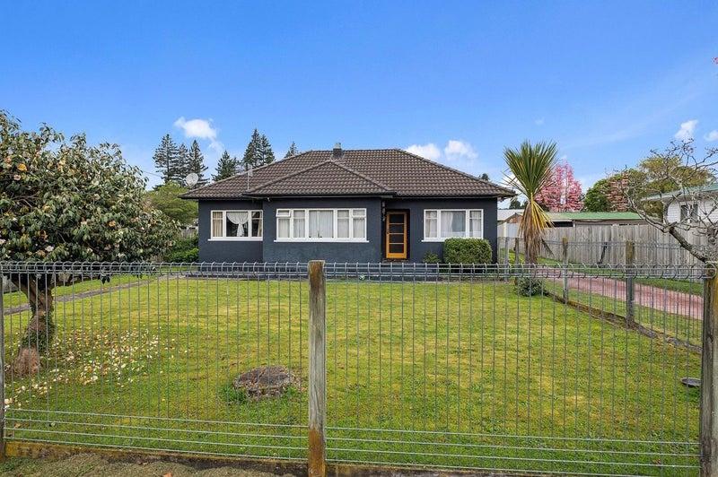 24 Shirley Street, Mangakakahi, Rotorua - Carousel 2