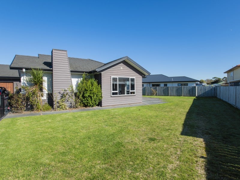 55 Lytton Road, Riverdale, Gisborne - Carousel 2