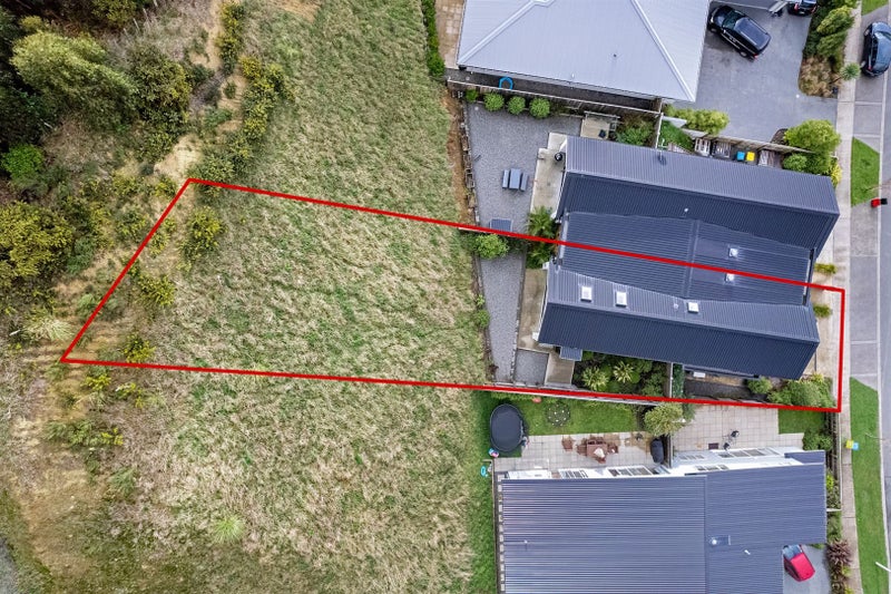 49A Banks Boulevard, Whitby, Porirua - Carousel 23