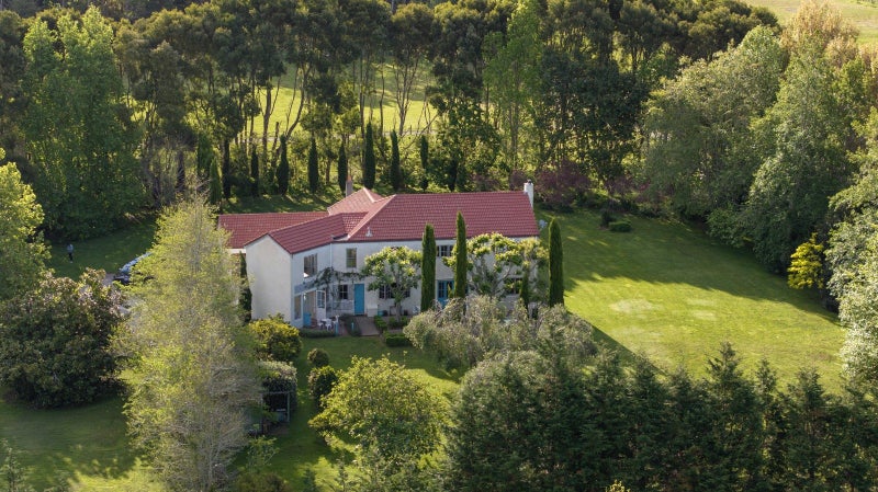 55 Three Oaks Drive, Albany - Carousel 15