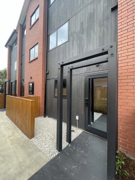 4/59 Wingate Street, Avondale, Auckland - Carousel 1