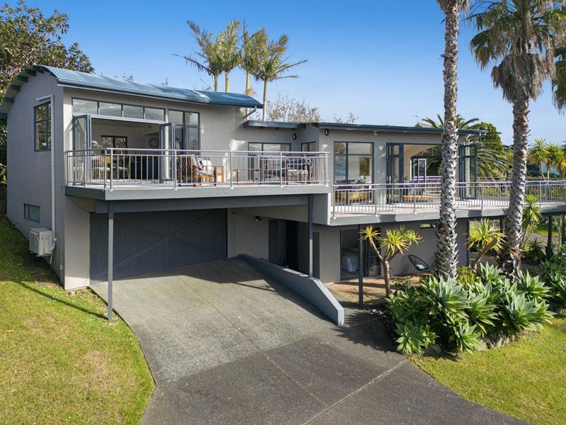 15 Roseville Road, Gulf Harbour, Whangaparaoa - Carousel 1