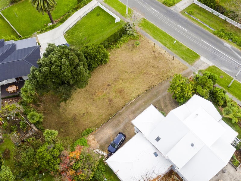 0 Ballance Street, Whataupoko, Gisborne - Carousel 2