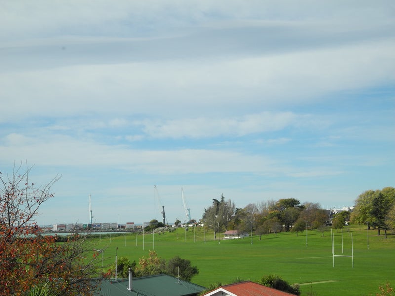1 Marchwiel Street, Waimataitai, Timaru - Carousel 2
