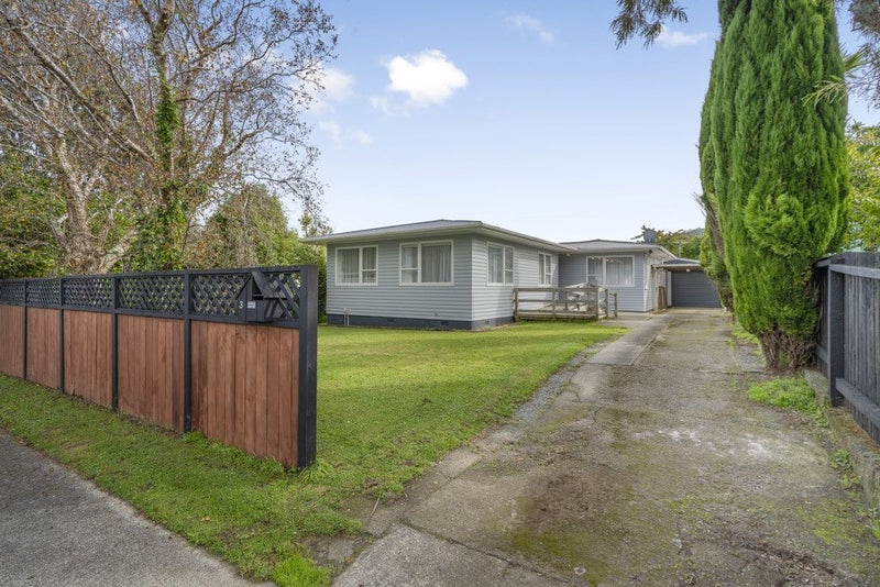 3 Mitimiti Grove, Wainuiomata, Lower Hutt - Carousel 13
