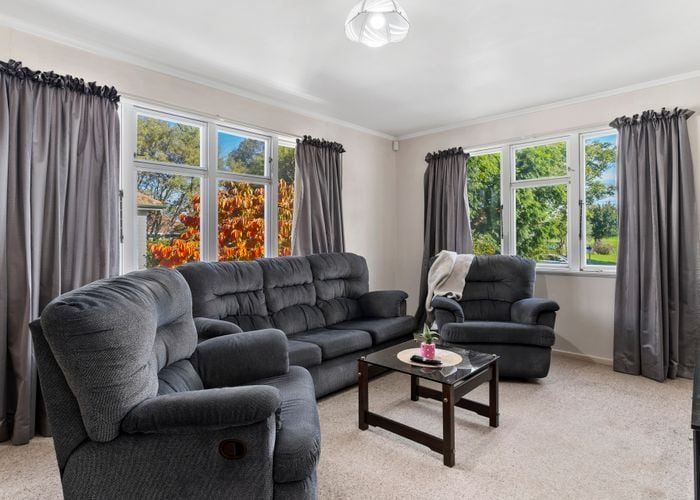 12 Anzac Road, Gate Pa, Tauranga - Carousel 1