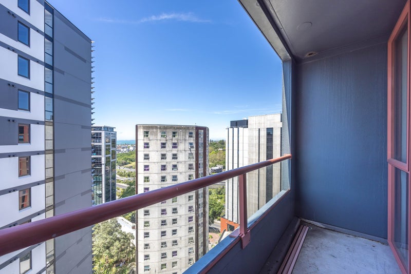 13E/3 Whitaker Place, Grafton, Auckland - Carousel 2