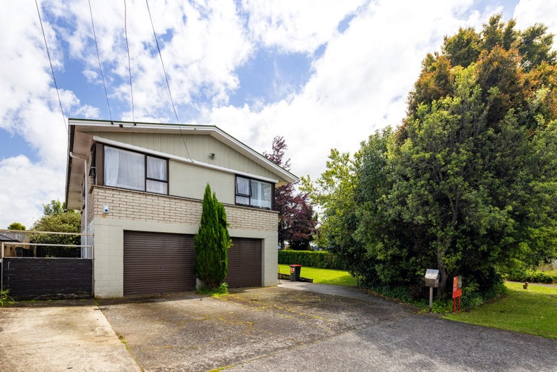 194 Grandview Road, Nawton, Hamilton - Carousel 1