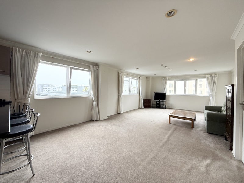 414/26 Remuera Road, Newmarket, Auckland - Carousel 1