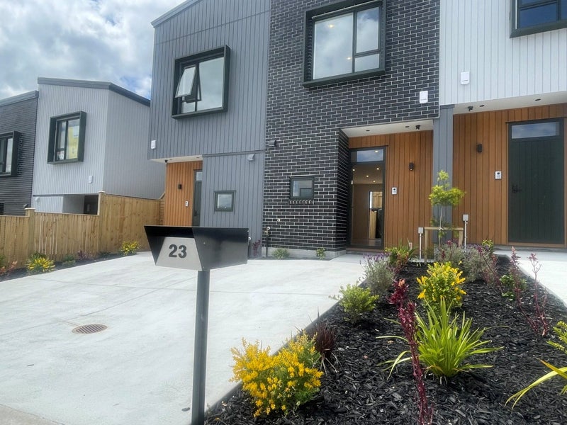 23 Kuaha Road, Massey, Auckland - Carousel 19