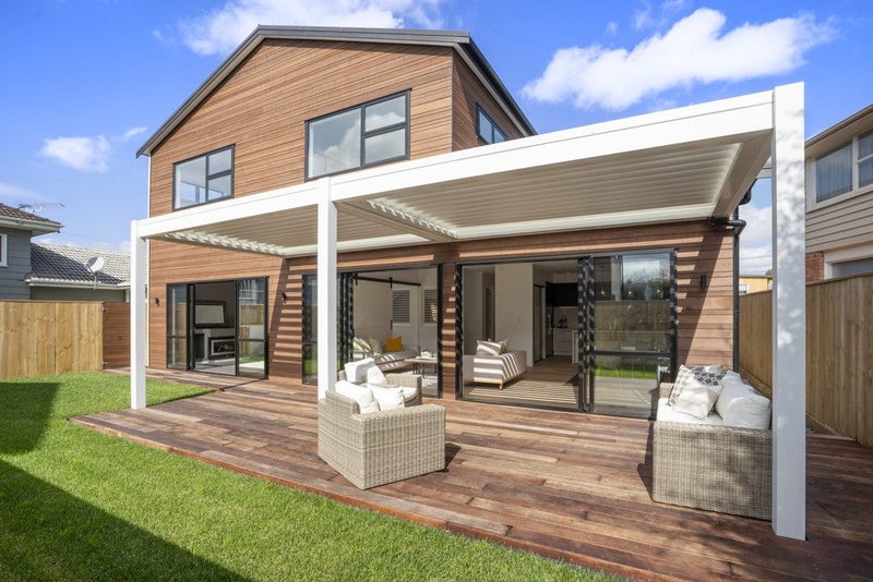 32 Colchester Avenue, Glendowie, Auckland - Carousel 2