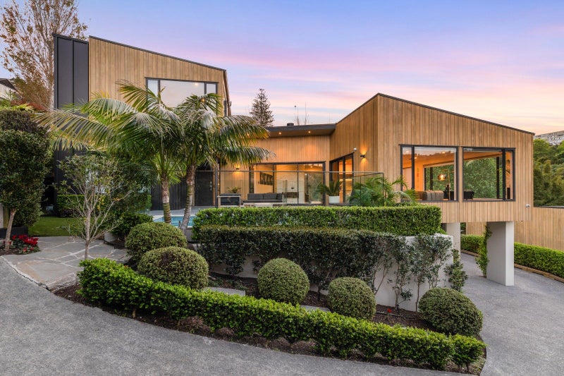 140A Bassett Road, Remuera, Auckland - Carousel 1
