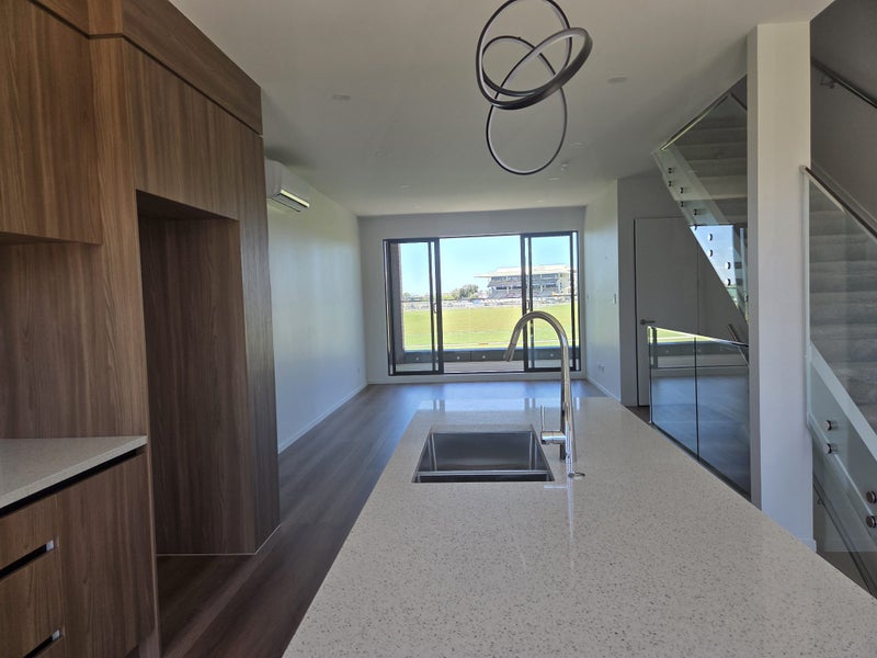 16 Peach Parade, Remuera, Auckland - Carousel 1