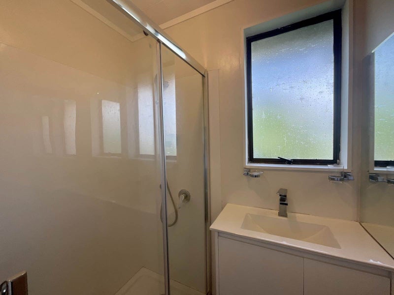 7B Wedgwood Avenue, Mangere East, Auckland - Carousel 6