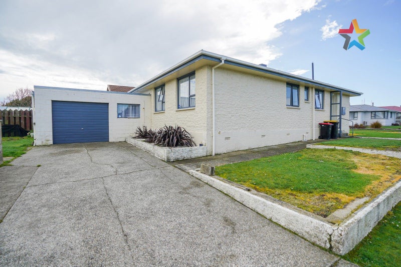 48 Lothian Crescent, Strathern, Invercargill - Carousel 2