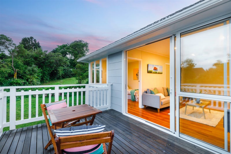 107 Hampshire Street, Cannons Creek, Porirua - Carousel 1