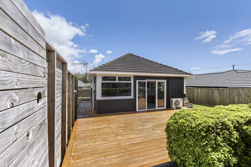 63 Woodleigh Street, Frankleigh Park, New Plymouth - Carousel 1