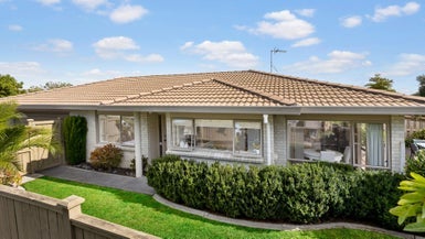 58 Kilimanjaro Drive, Northpark, Auckland - Carousel 1