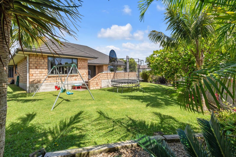 258 Hill Road, The Gardens, Auckland - Carousel 1