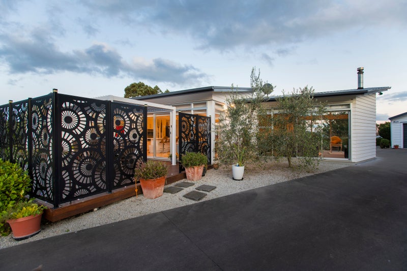 57 Hillview Terrace, Mangapapa, Gisborne - Carousel 2