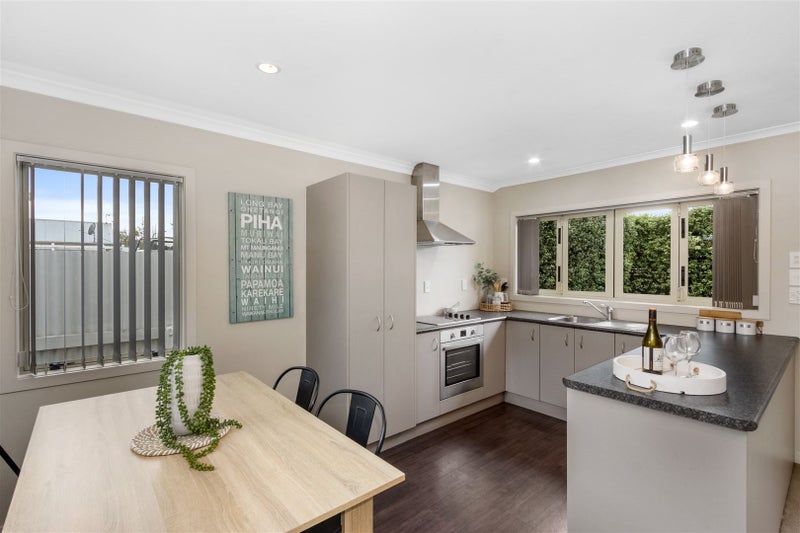 42A Taradale Road, Marewa, Napier - Carousel 2