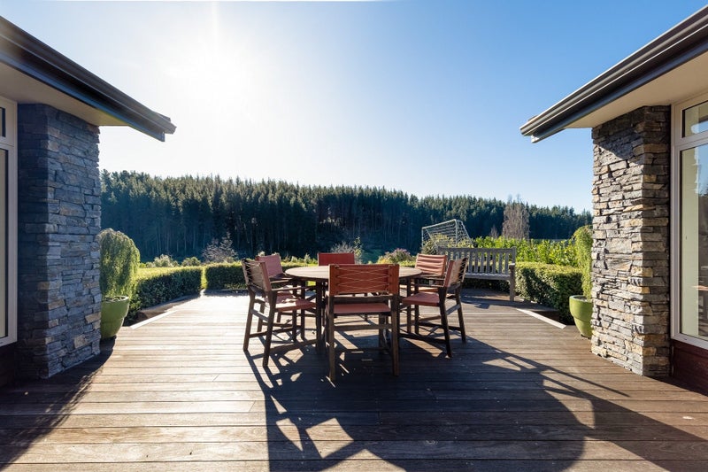 153 Stringer Road, Redwood Valley, Richmond - Carousel 1