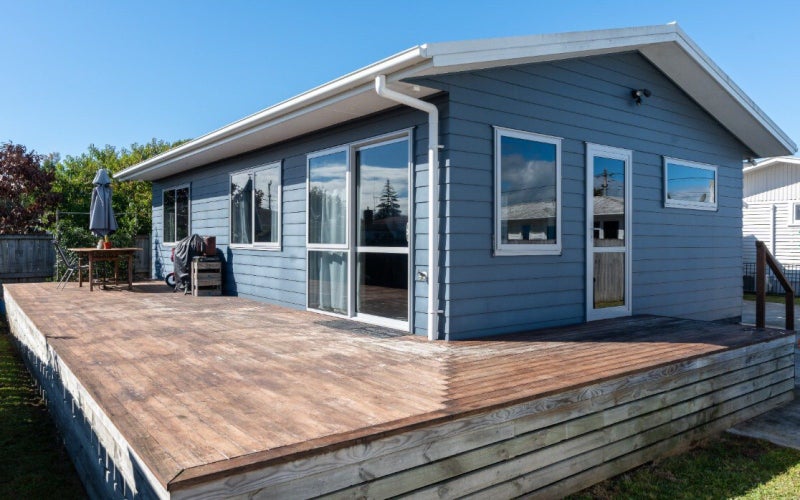 6 Forth Crescent, Glenview, Hamilton - Carousel 1