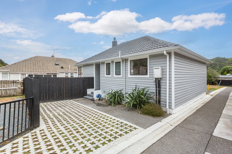 17B Hay Street, Naenae, Lower Hutt - Carousel 2