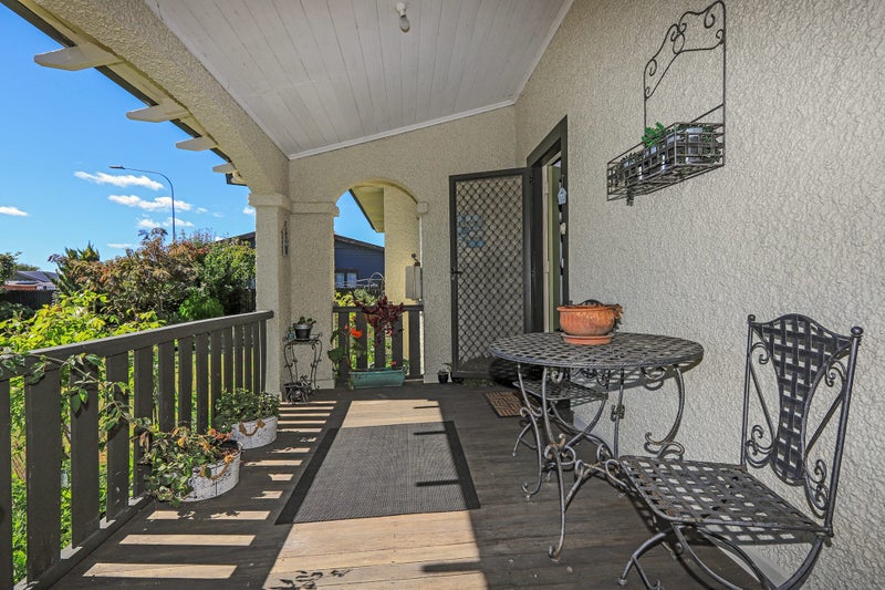 602 Saint Aubyn Street West, Saint Leonards, Hastings - Carousel 2