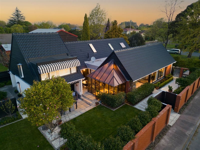 33 Lavandula Crescent, Burnside, Christchurch - Carousel 1